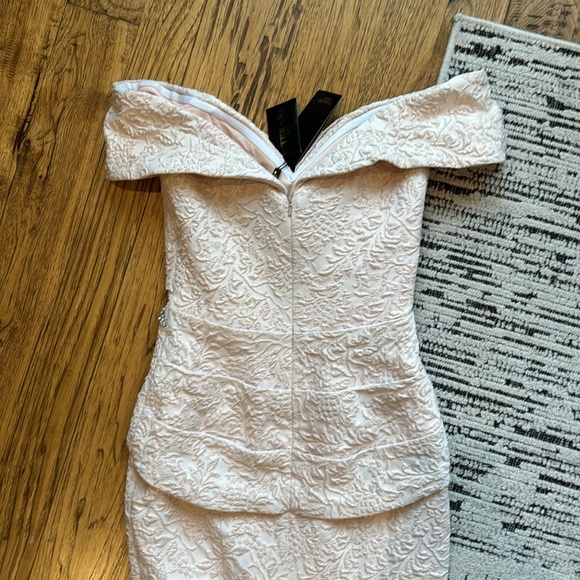 Terani Couture Gown Off-Shoulder Brocade Mother of the Bride Groom Size 4 - Picture 8 of 10